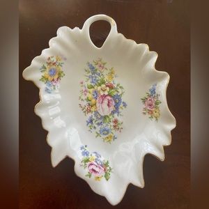 Antique Reflections J.Godinger Floral small dishe 7”-5”